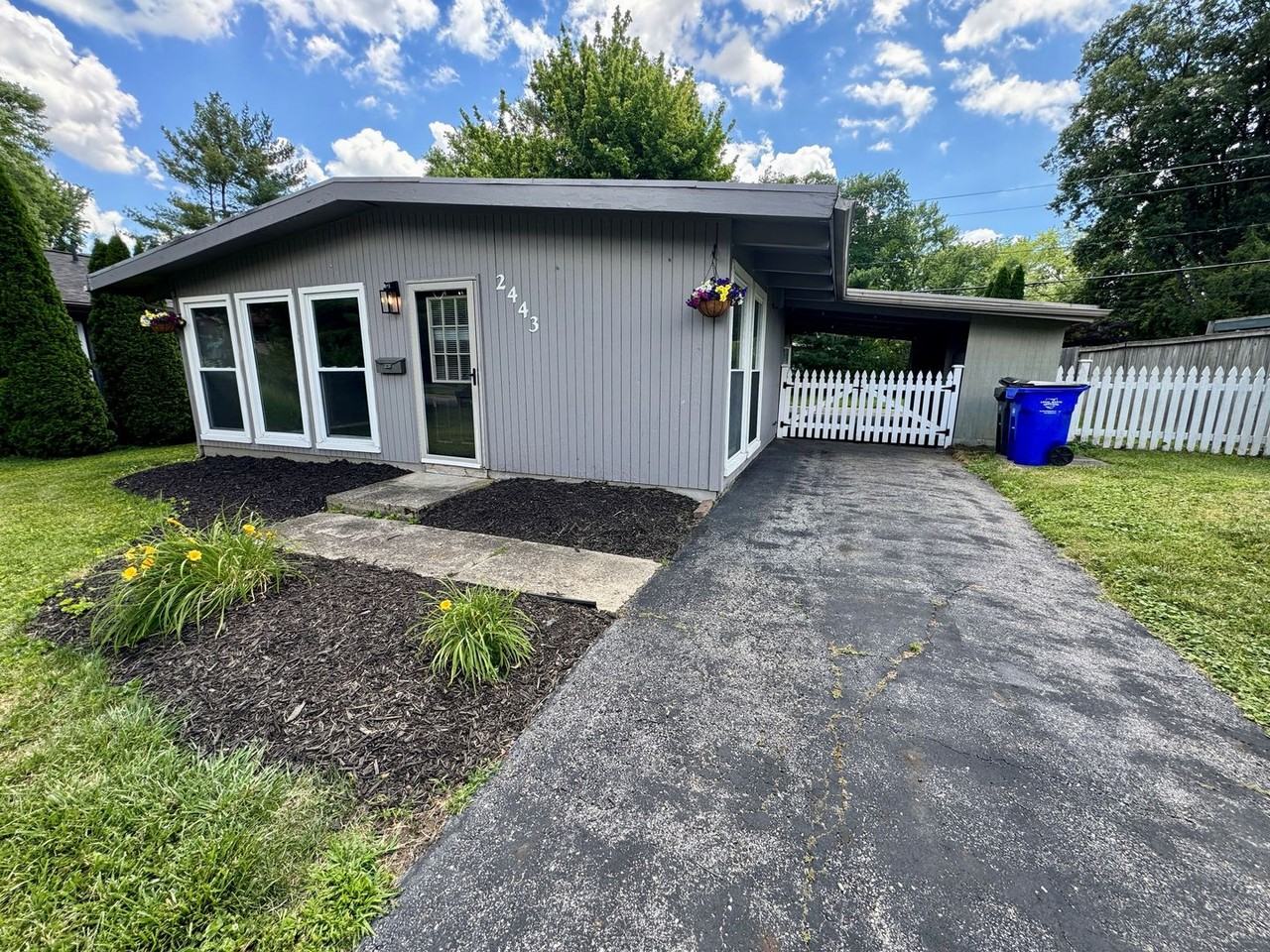 2443 Edgevale Rd - Photo 2 of 50