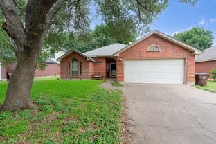 2306 Raintree Path - Photo 1 of 1