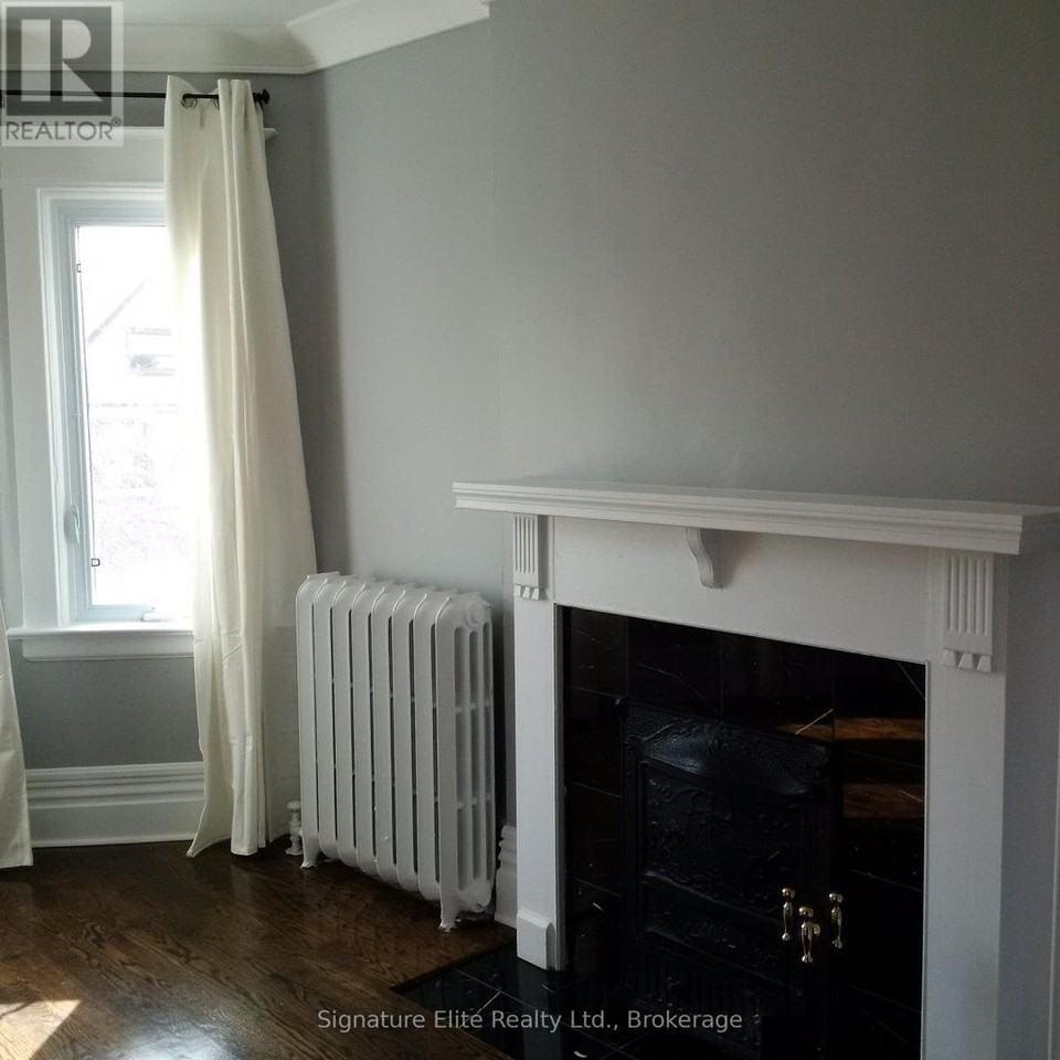 210 Pearson Ave - Photo 2 of 11