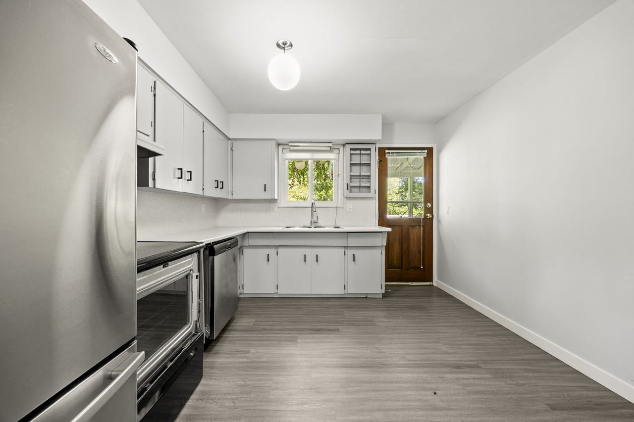 Handley Crescent & Fremont St - Photo 2 of 16