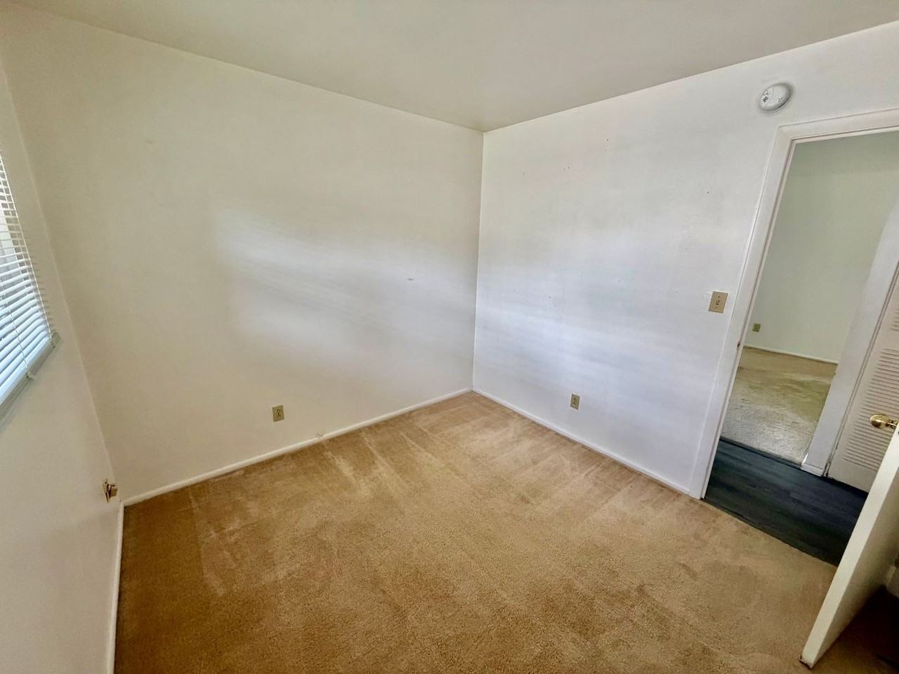 1240 Dogwood Ln - Photo 6 of 9