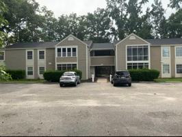 featured image of 701 Coventry Ln #B5