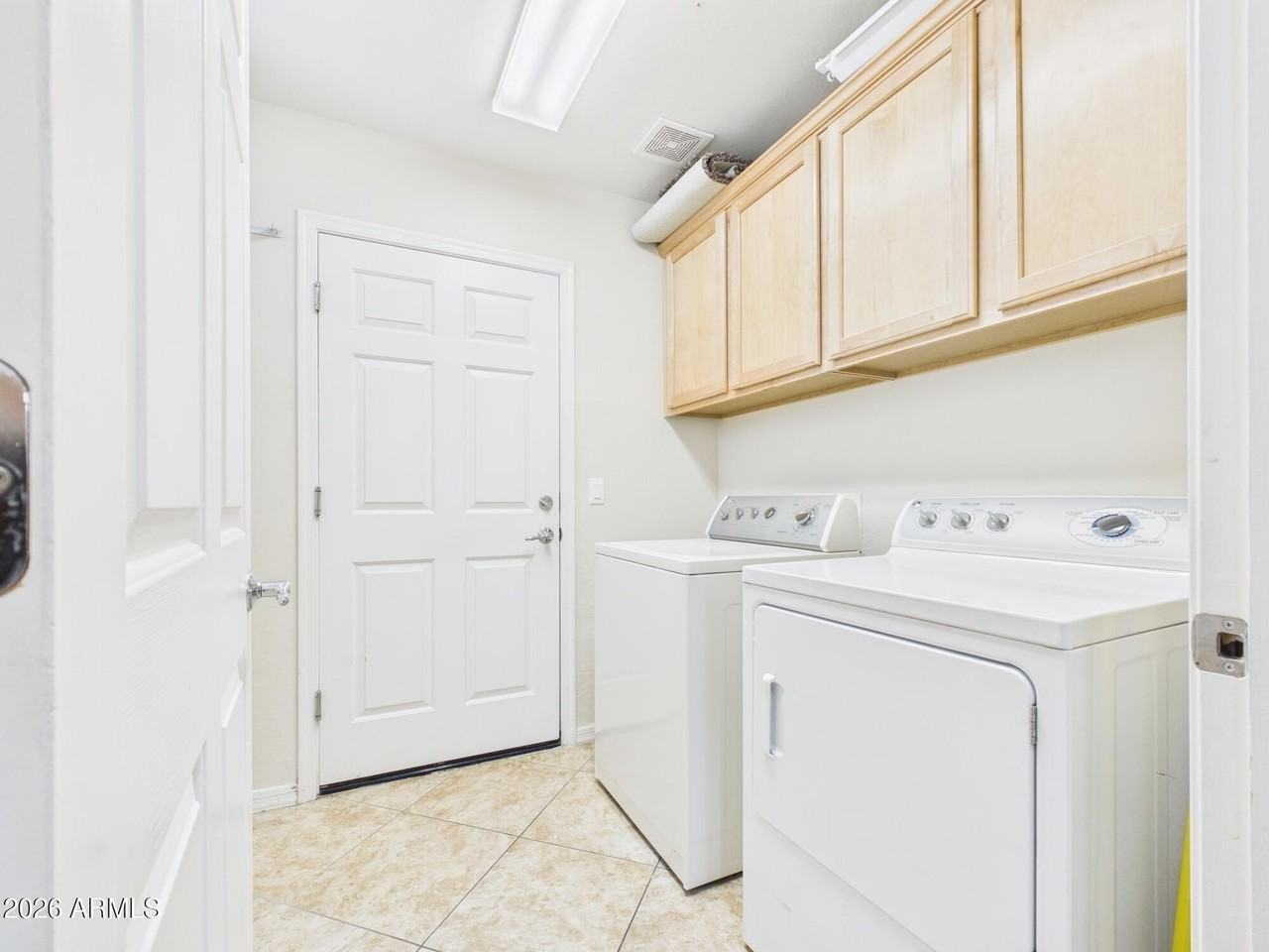 2130 W Hunter Ct #141 - Photo 7 of 19