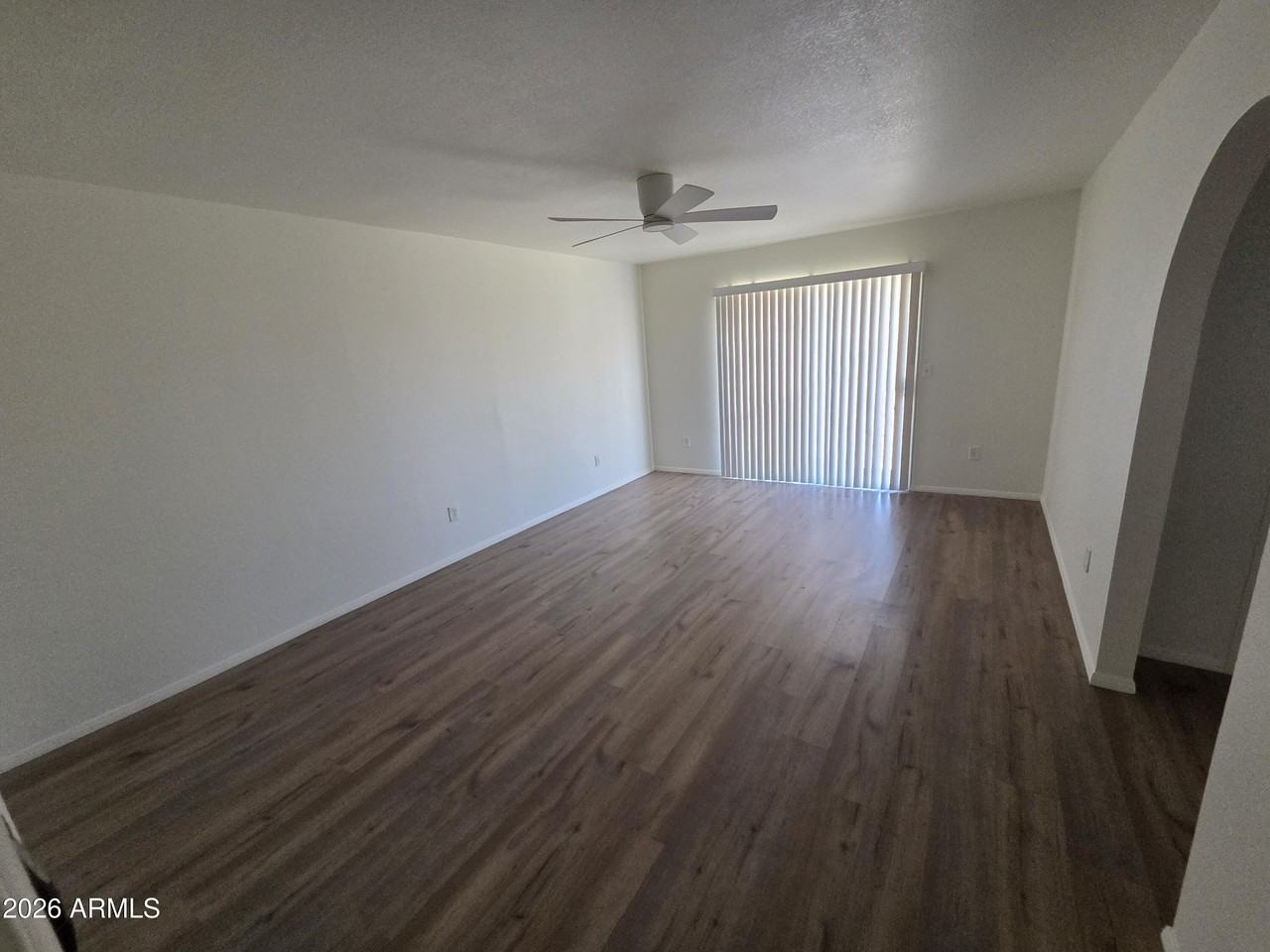 3746 W Surrey Ave - Photo 5 of 14