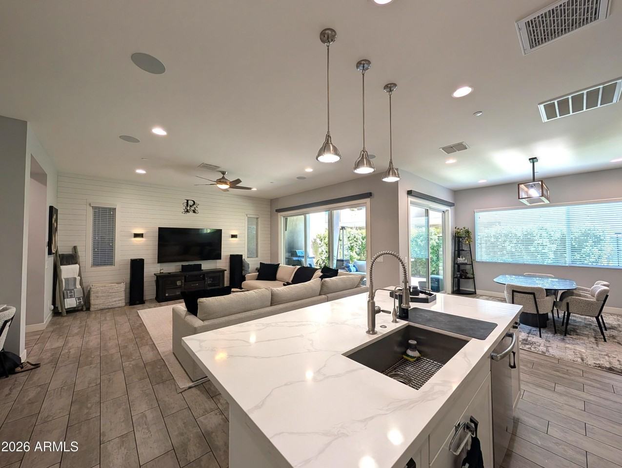 6931 E Orion Dr - Photo 4 of 13