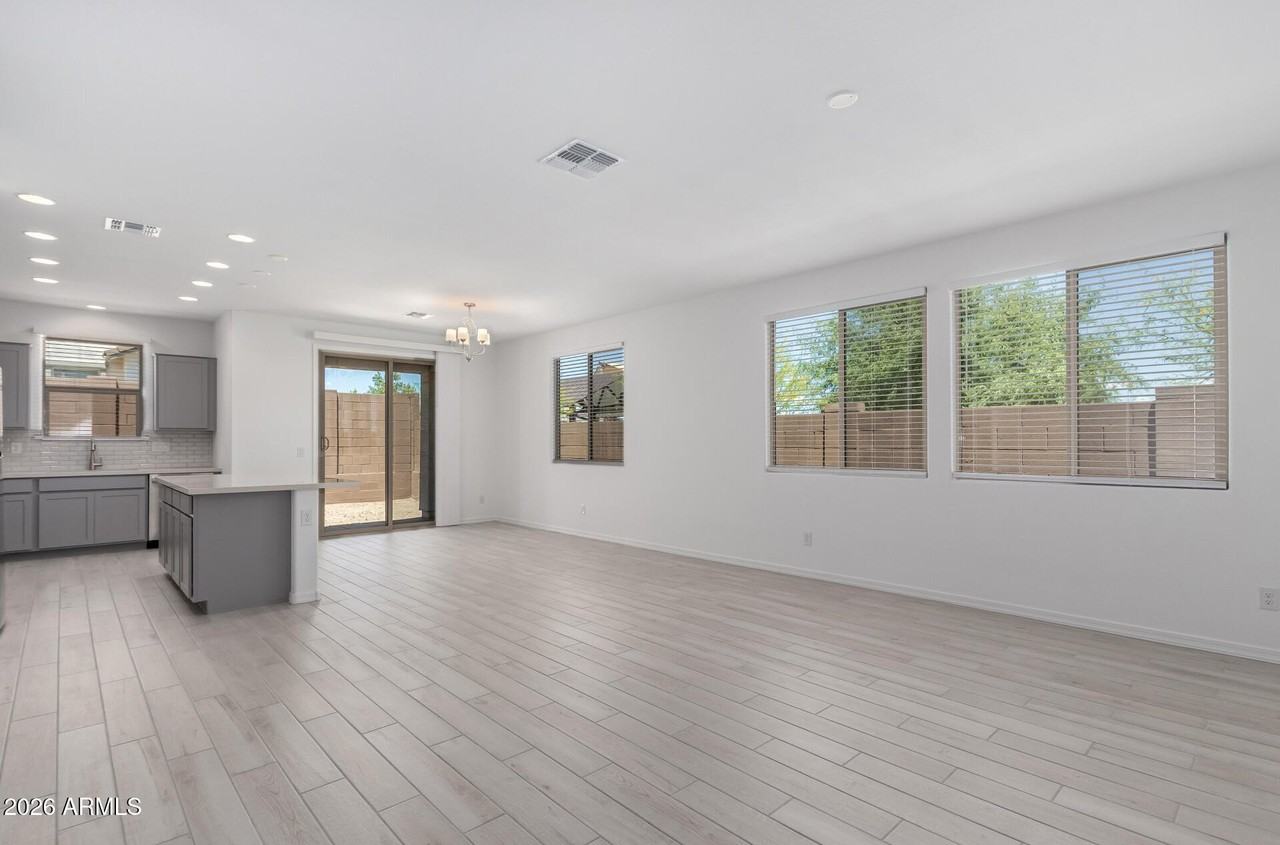 14436 W Sand Hills Rd - Photo 5 of 29