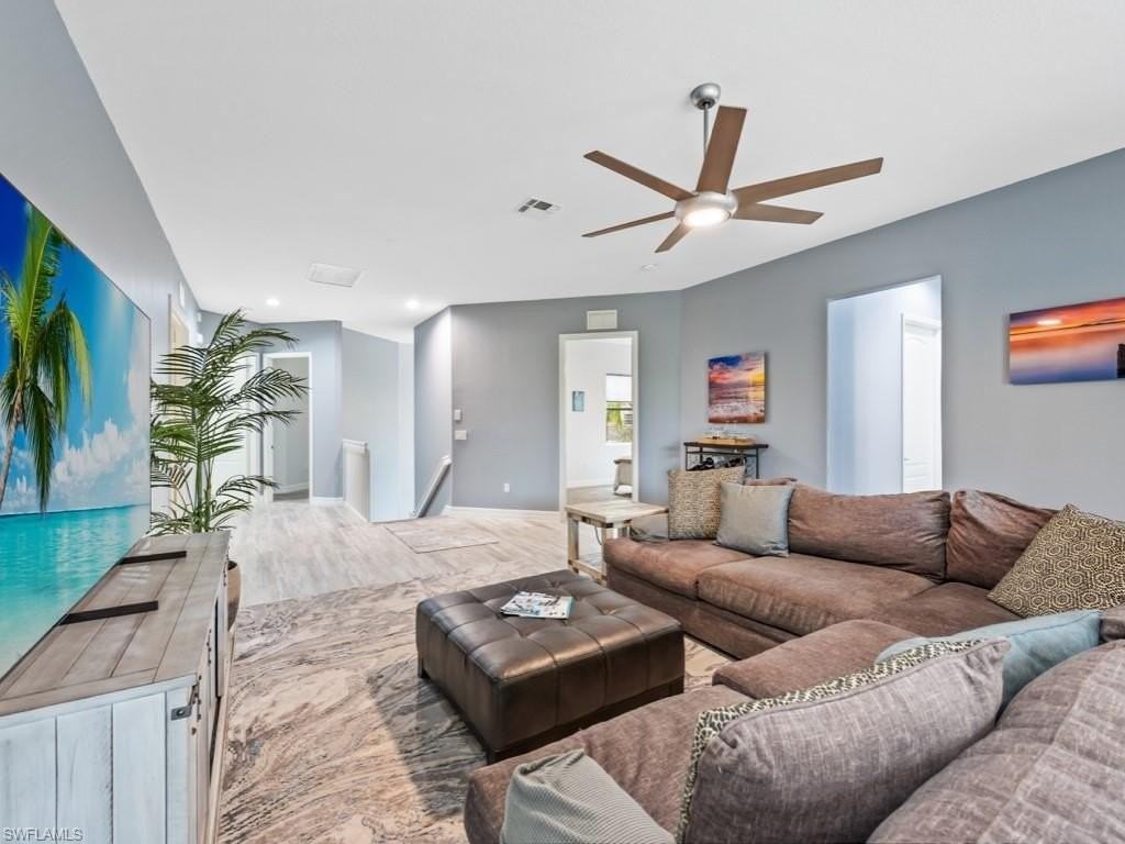 6021 Jonathans Bay Cir Apt 302 - Photo 7 of 19