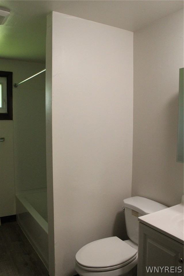 111 Sunshine Dr #LEFT - Photo 3 of 6