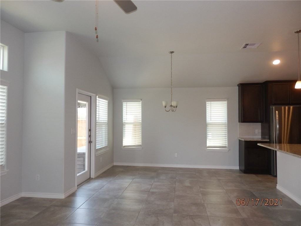 7505 Loyd Neal Dr - Photo 4 of 21