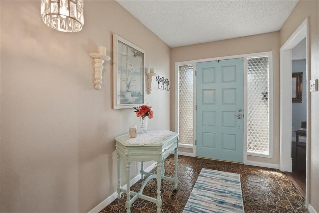 6826 Sahara Dr - Photo 3 of 38