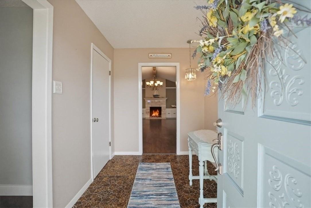 6826 Sahara Dr - Photo 4 of 38
