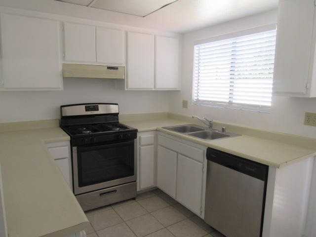 34153 Emily Way - Photo 3 of 9