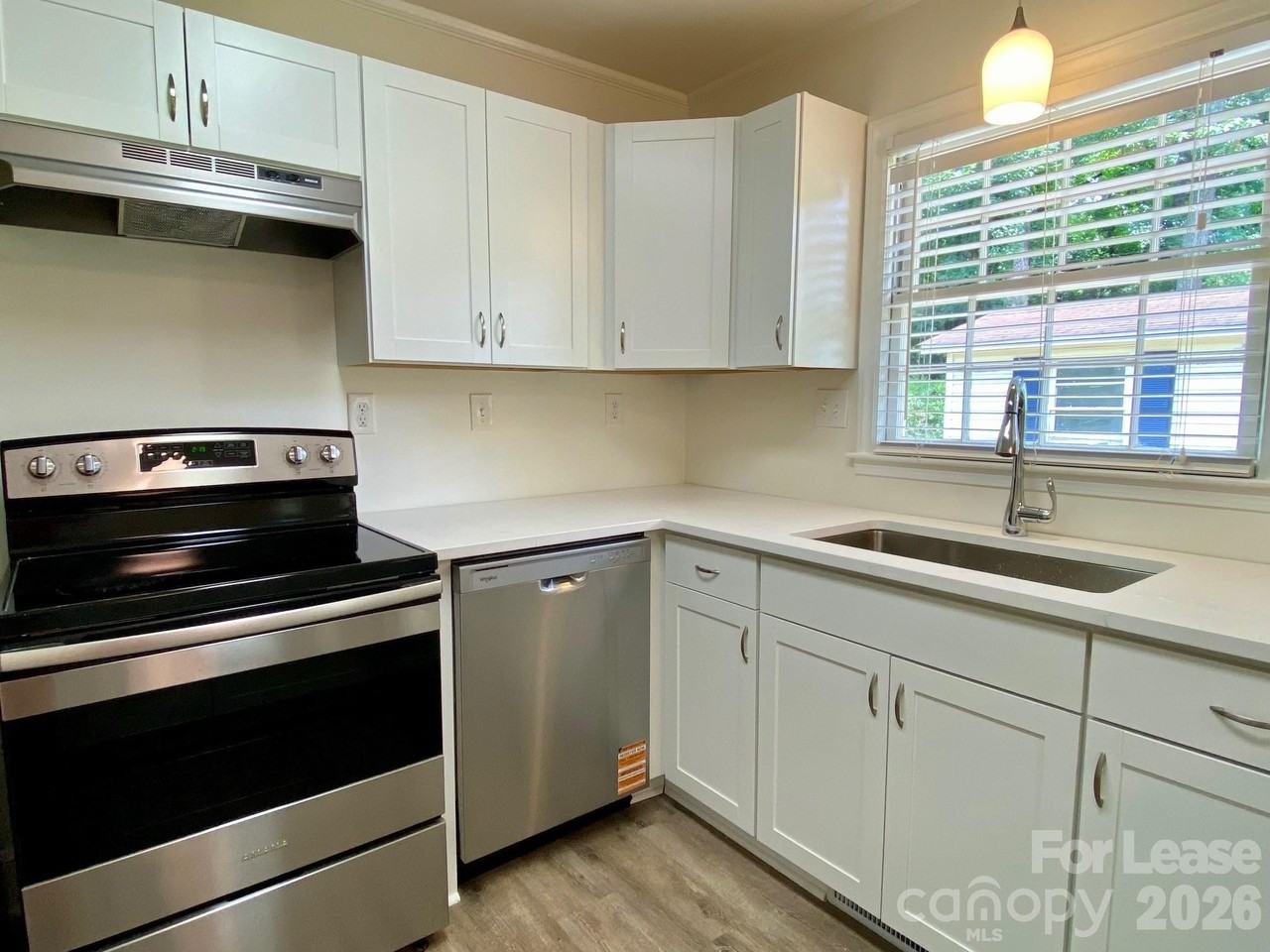 2220 Wensley Dr - Photo 7 of 22
