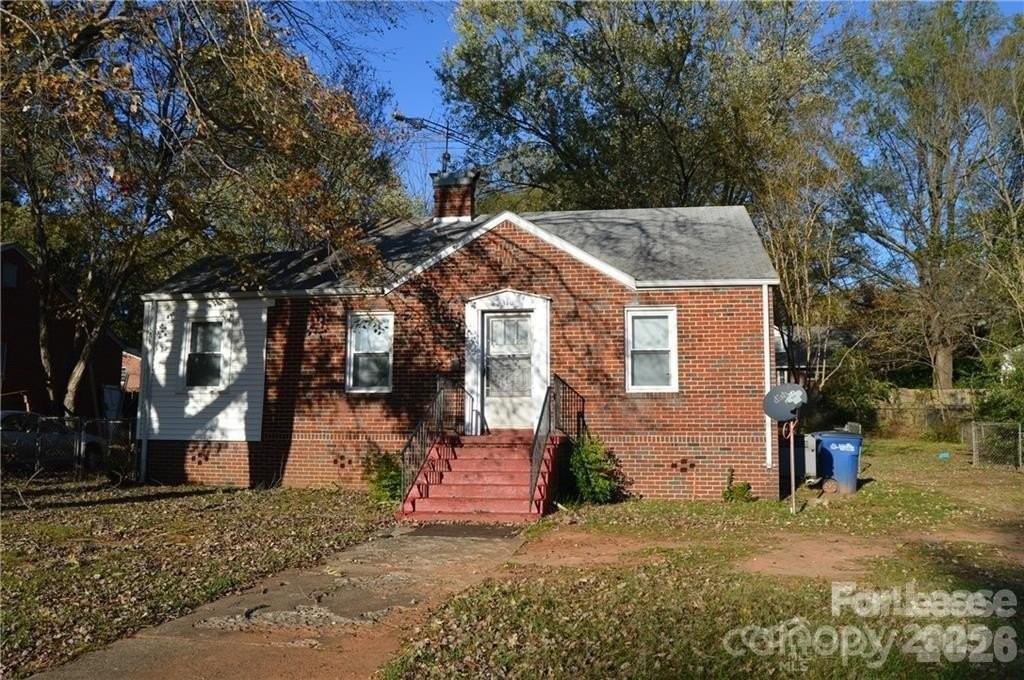 316 Westwood Dr