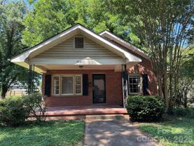 315 N Mulberry St - Photo 1 of 1