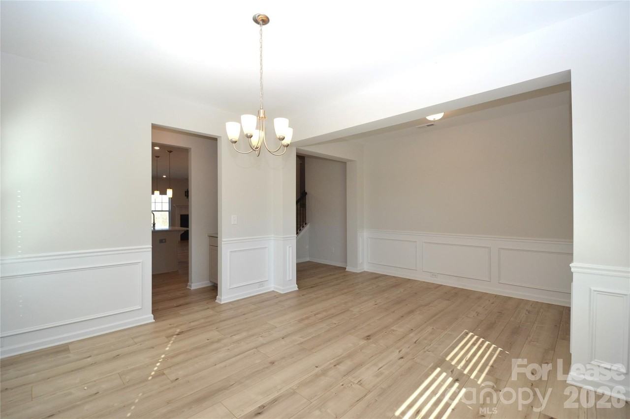 13014 Aberdeen Park Dr - Photo 4 of 41
