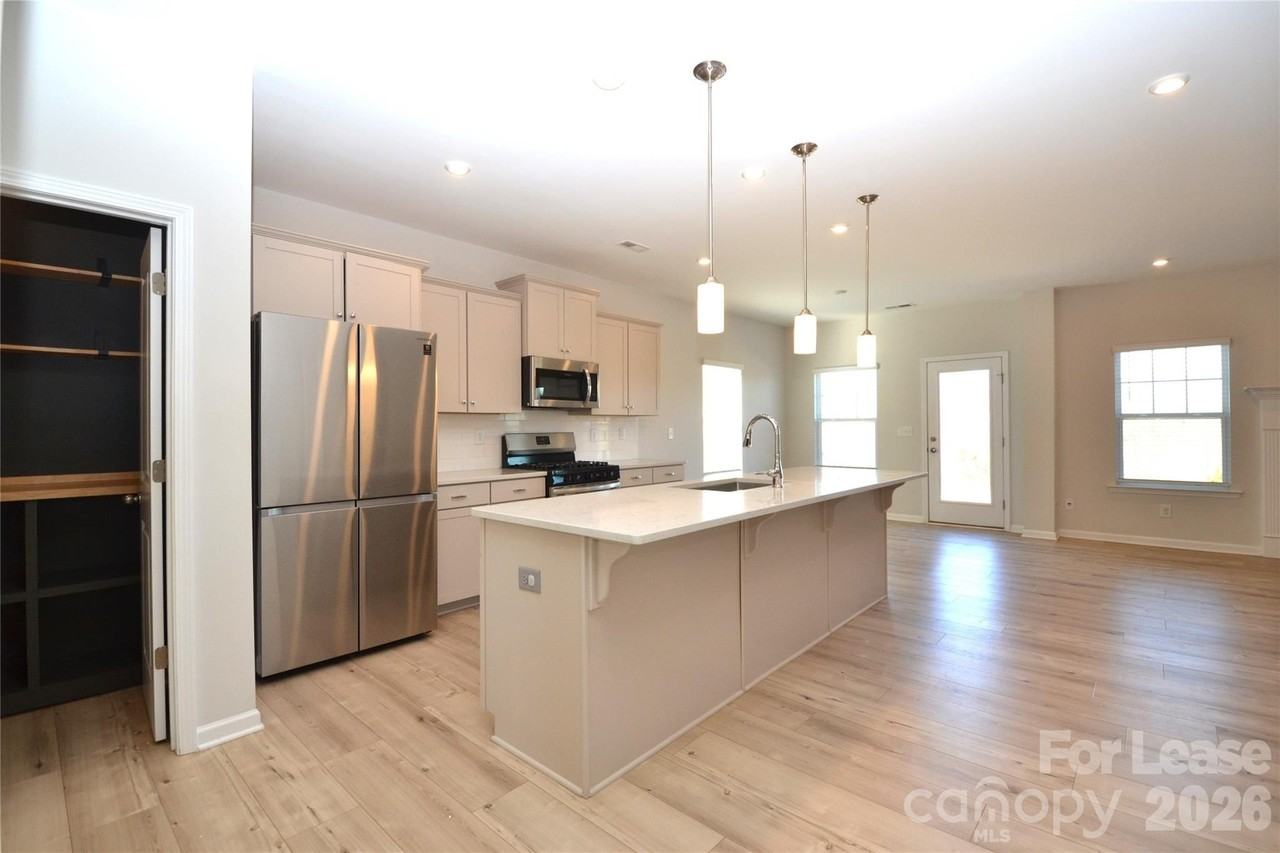 13014 Aberdeen Park Dr - Photo 5 of 41