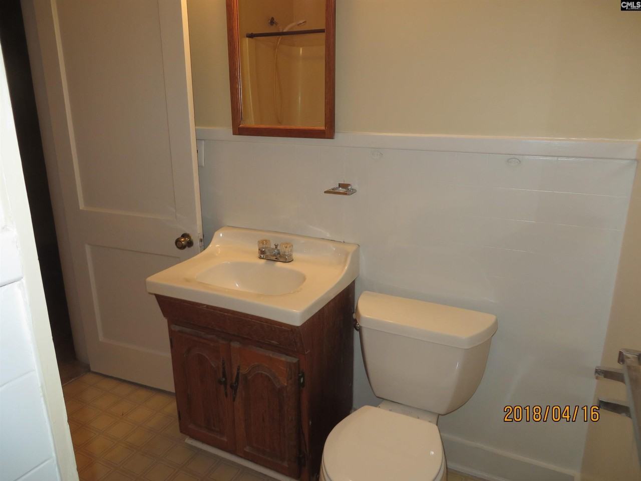 1312 Nunamaker Dr - Photo 4 of 7