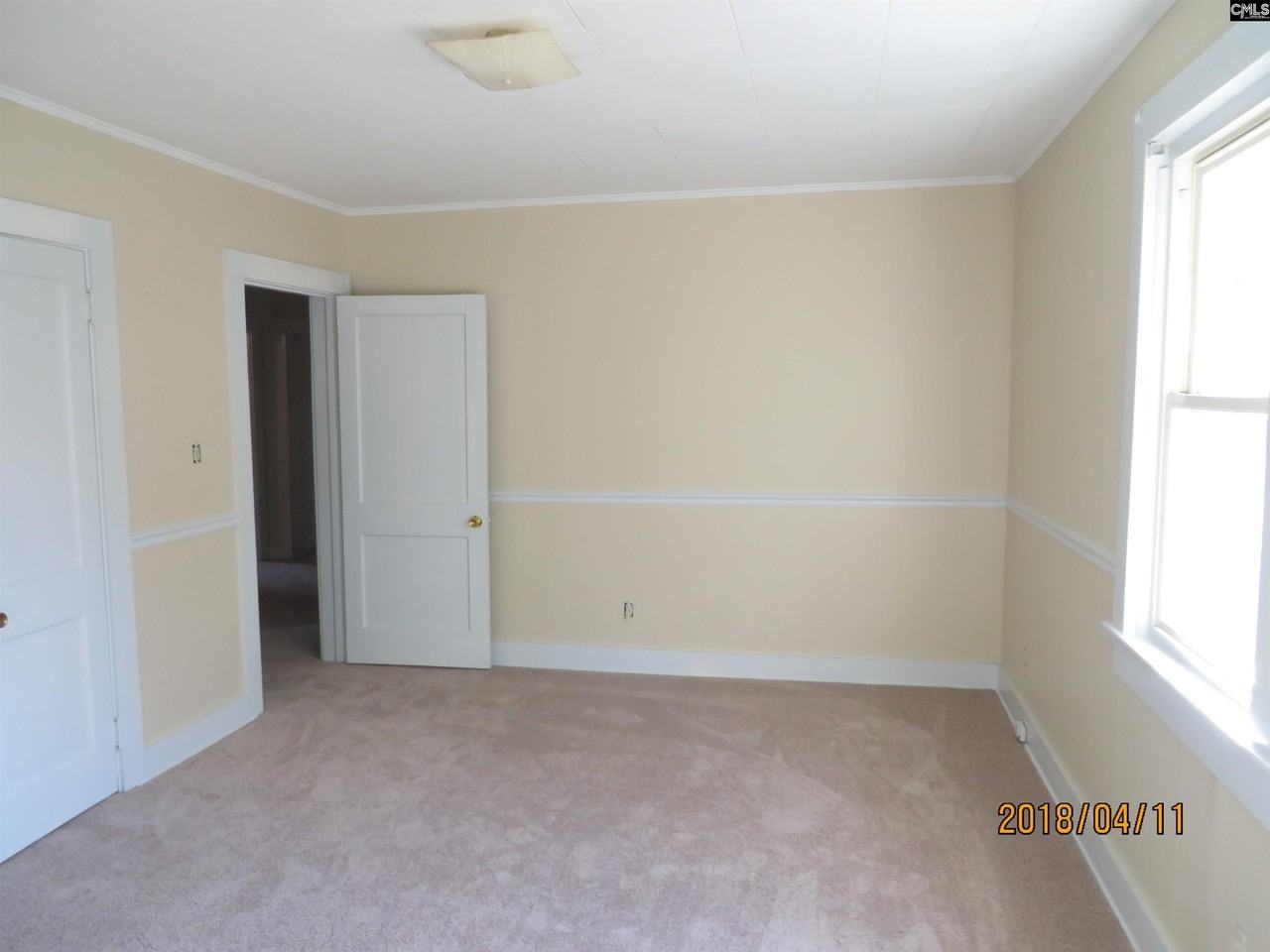 1312 Nunamaker Dr - Photo 5 of 7