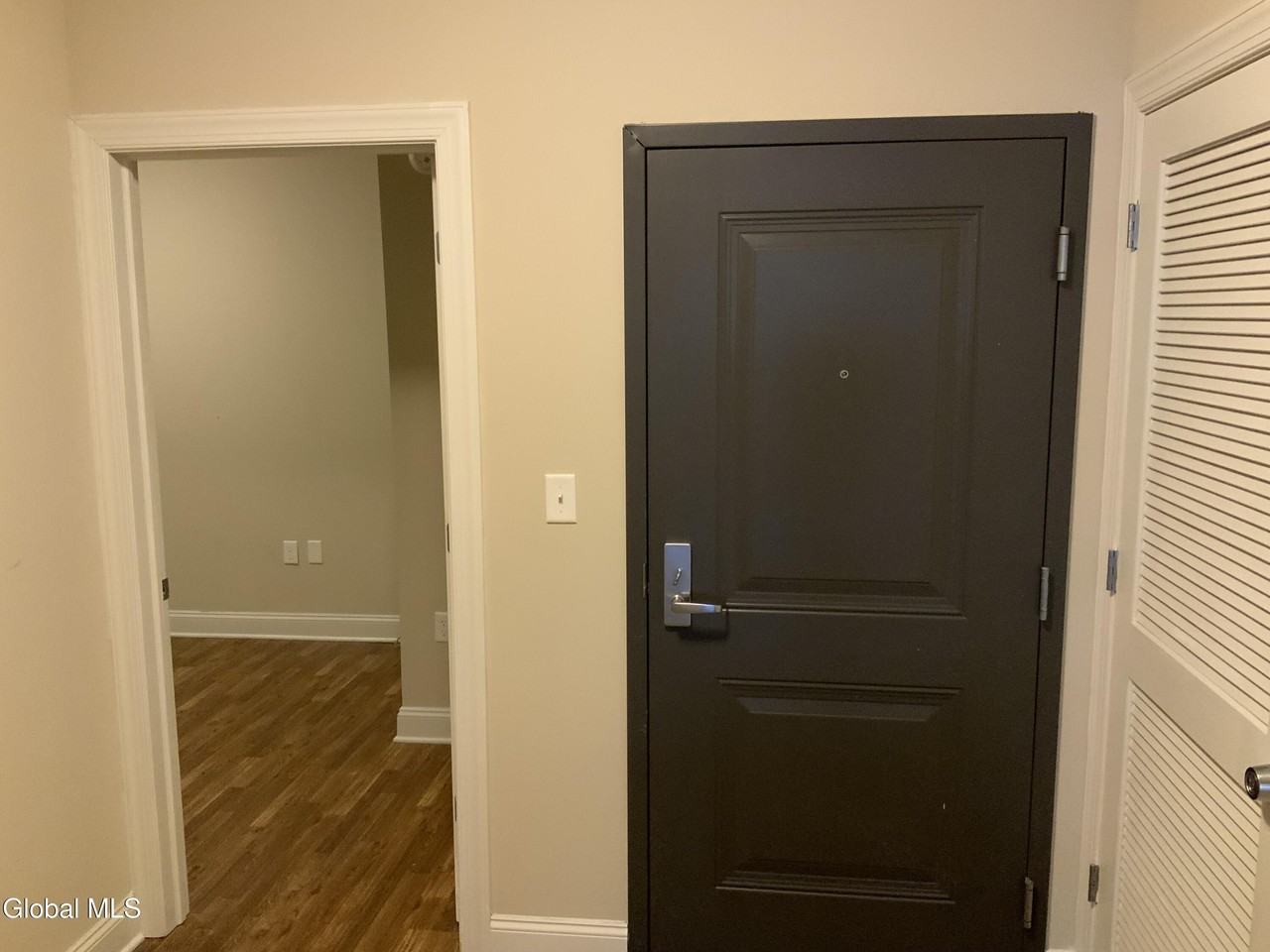 733 Broadway #105 - Photo 5 of 31