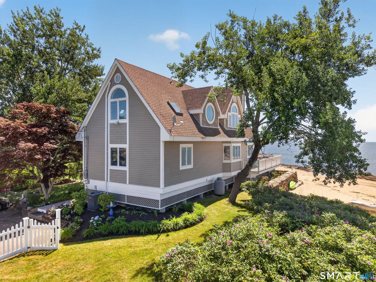 146 Chittenden Field Ln - Photo 2 of 33