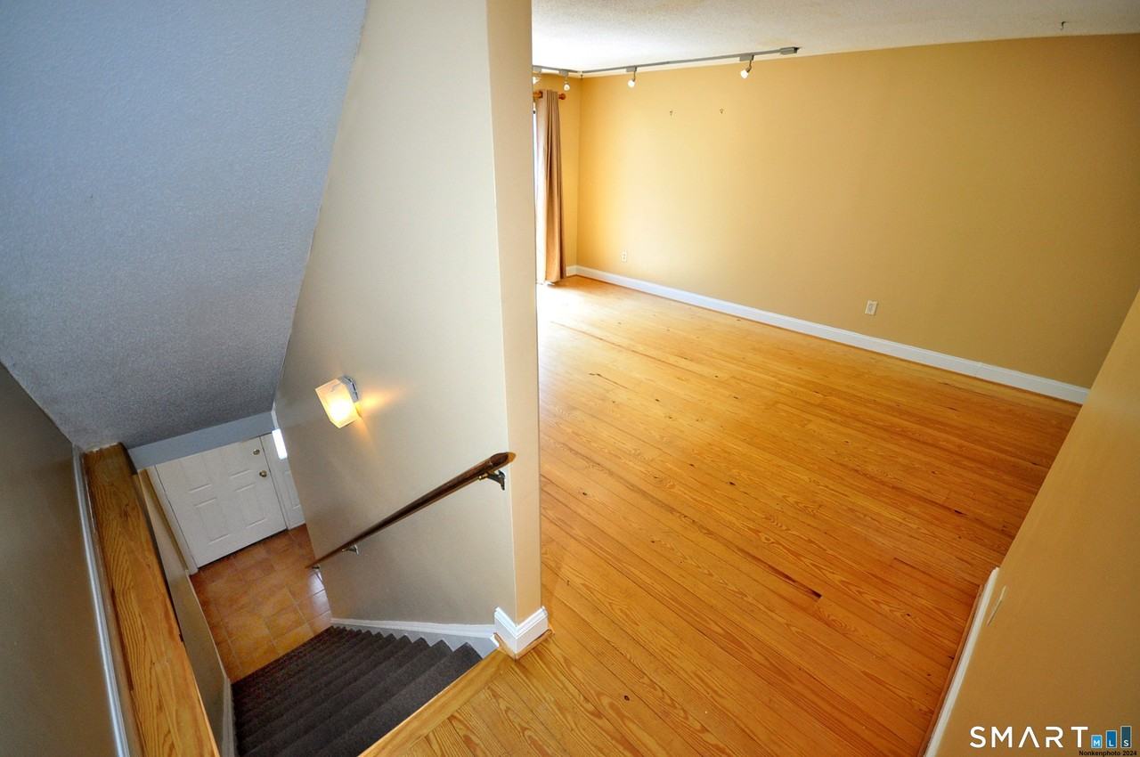 349 Allen Rd #10A - Photo 6 of 37
