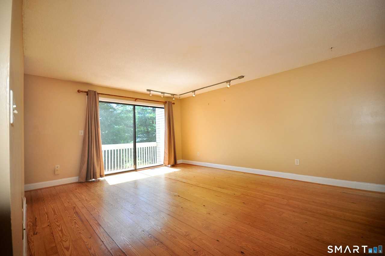 349 Allen Rd #10A - Photo 7 of 37