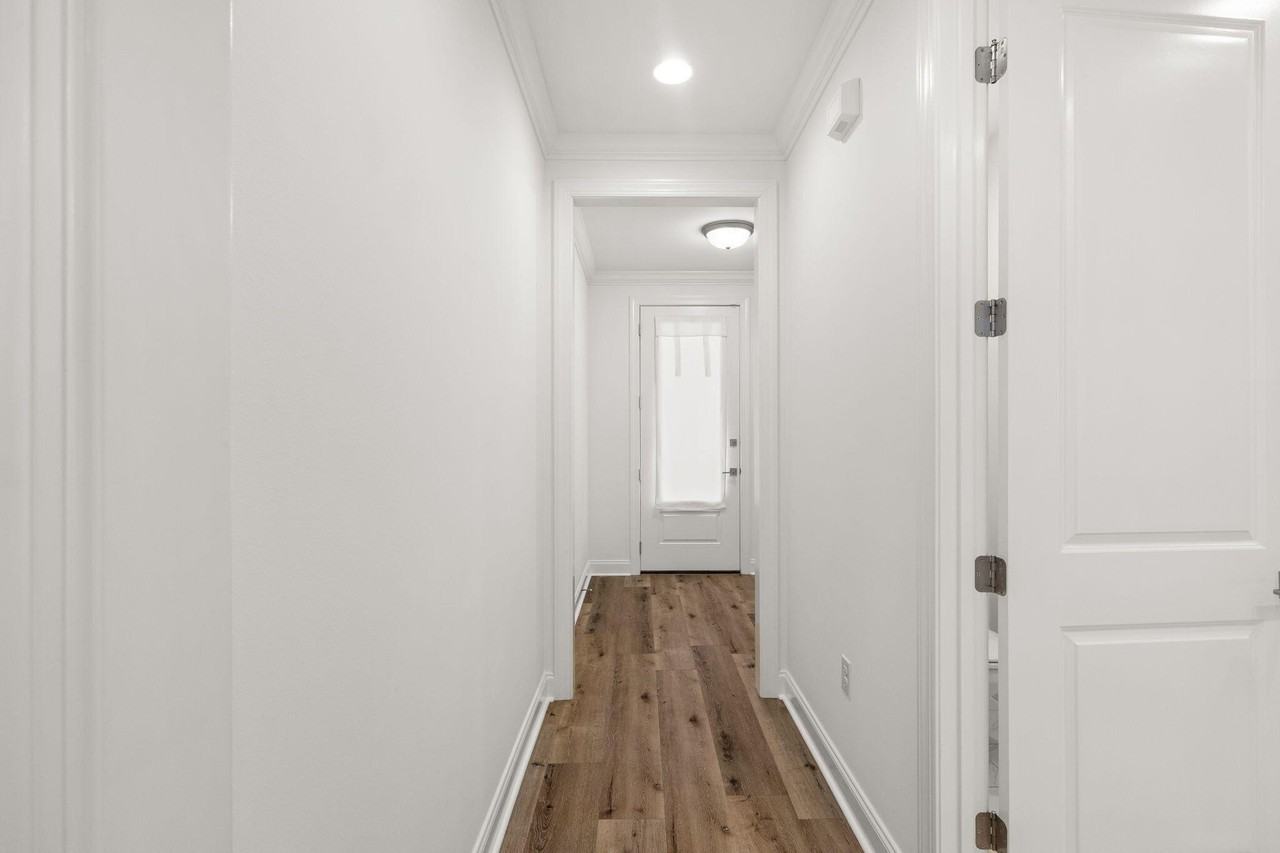 217 Windrow Way - Photo 5 of 41