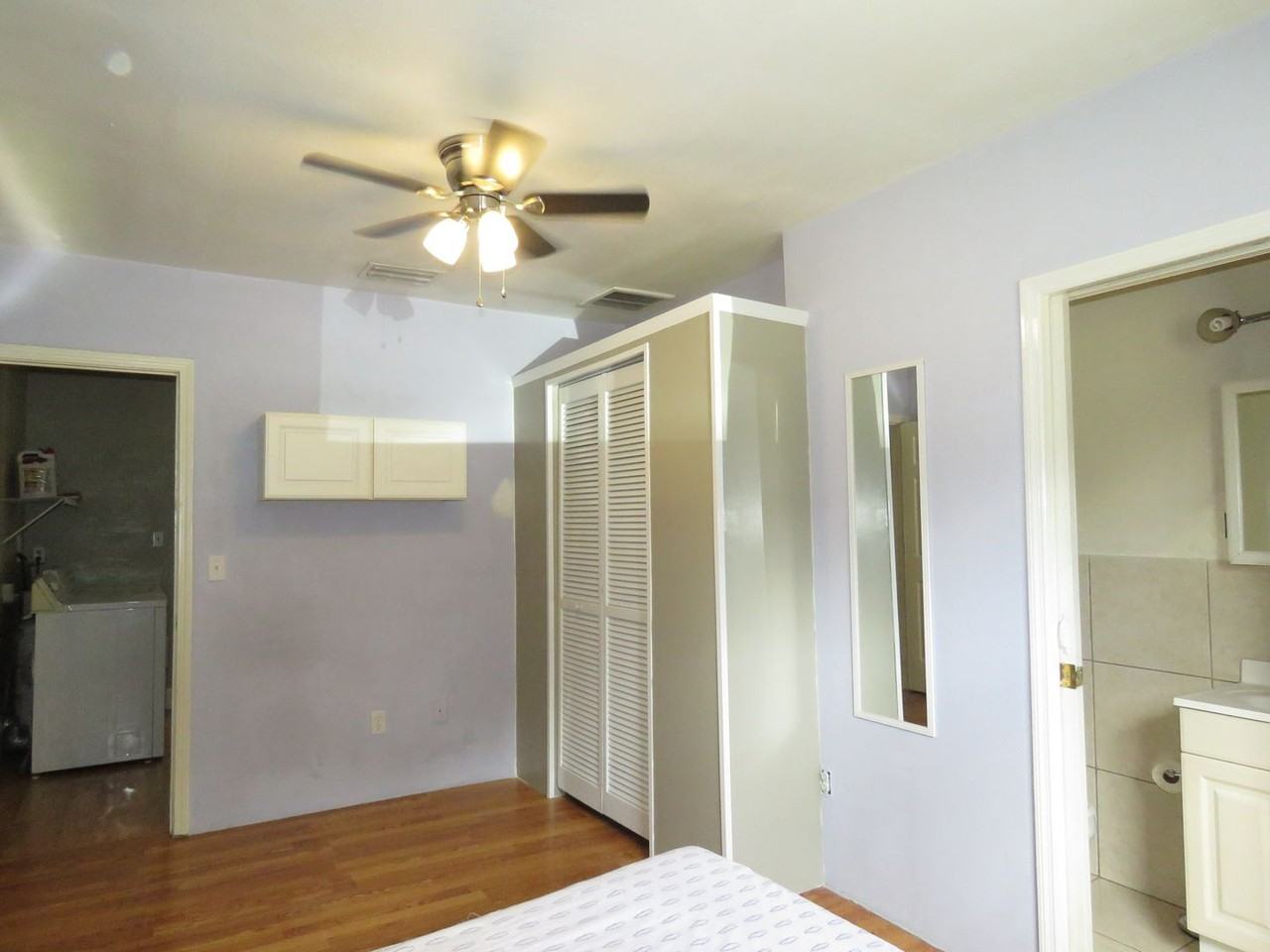 8606 Wood Ridge Rd - Photo 6 of 11