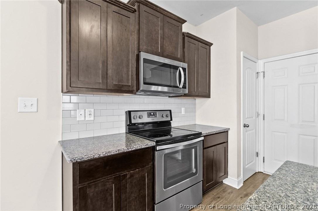 181 Brentmoor Dr - Photo 5 of 14
