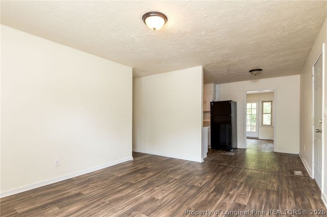 205 S Seventh St - Photo 4 of 26