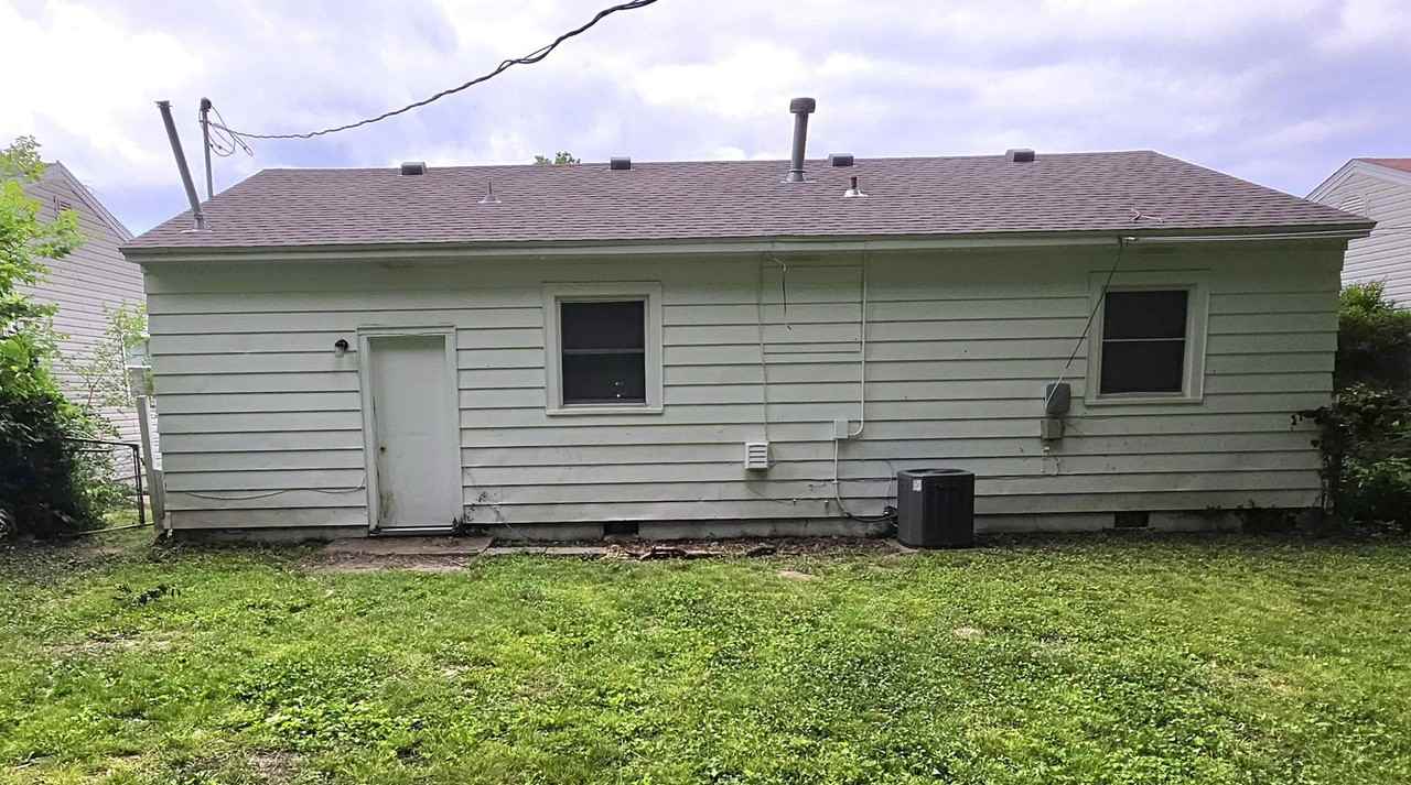 1413 E Pacific St - Photo 7 of 7