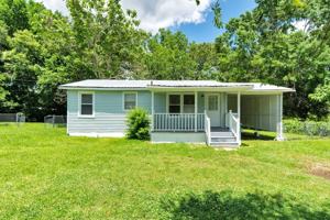 featured image of 1124 4th Way