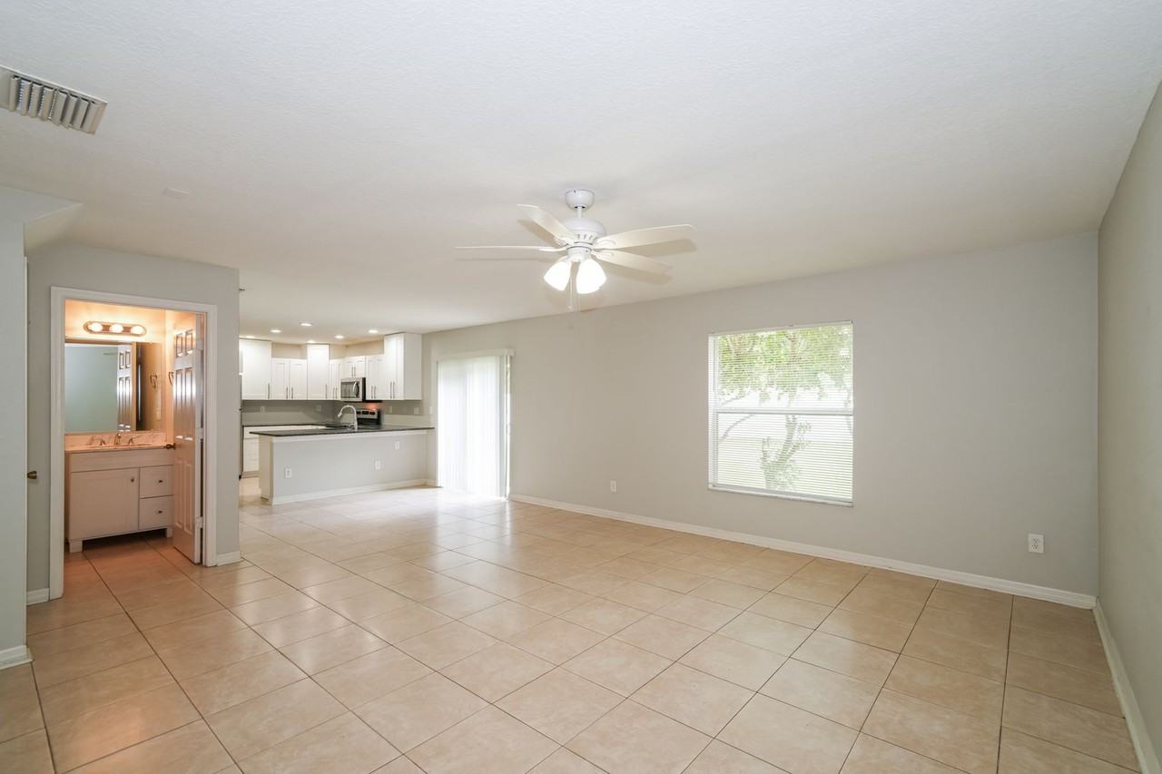 30825 Temple Stand Ave - Photo 2 of 16