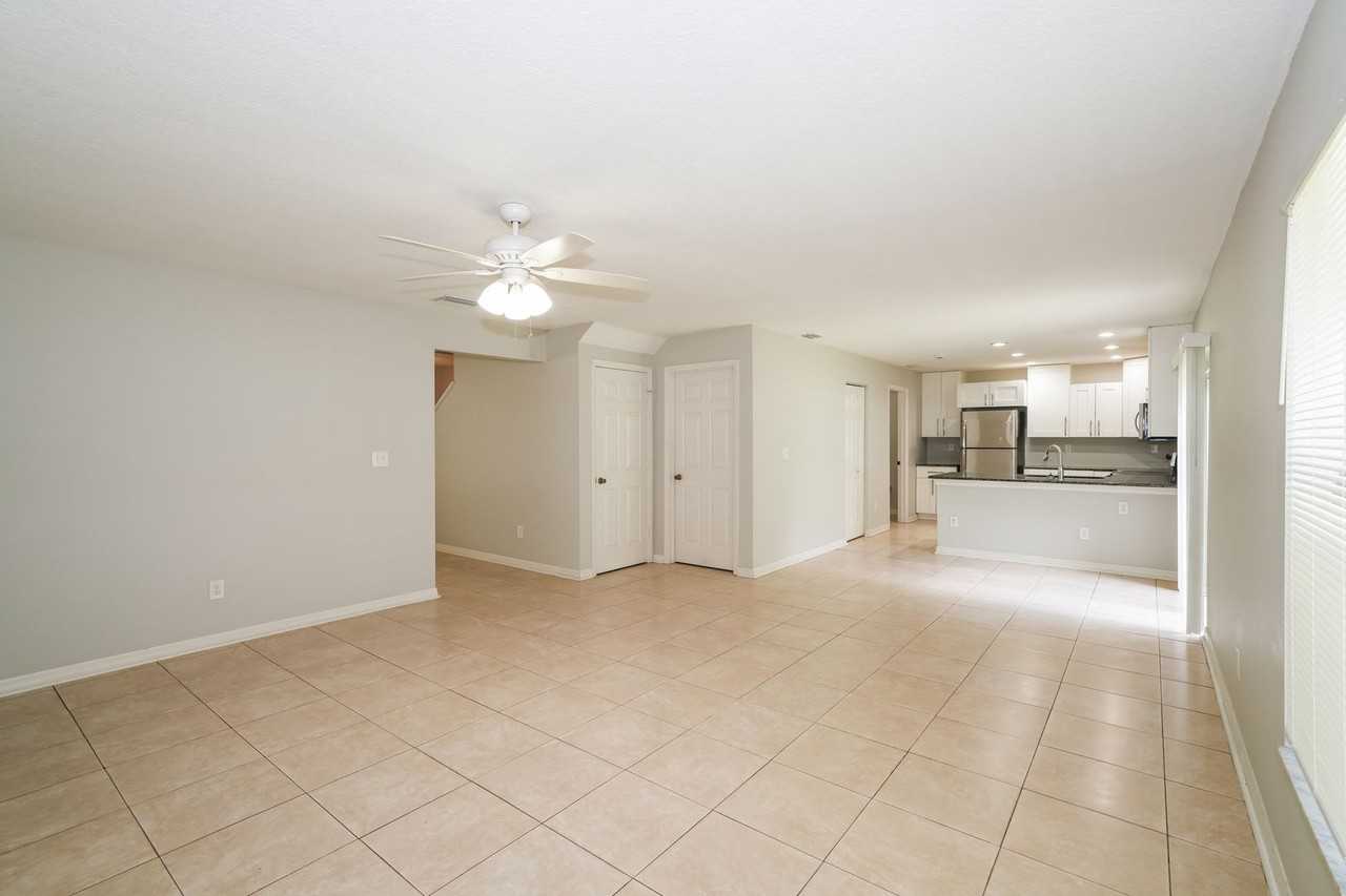 30825 Temple Stand Ave - Photo 3 of 16