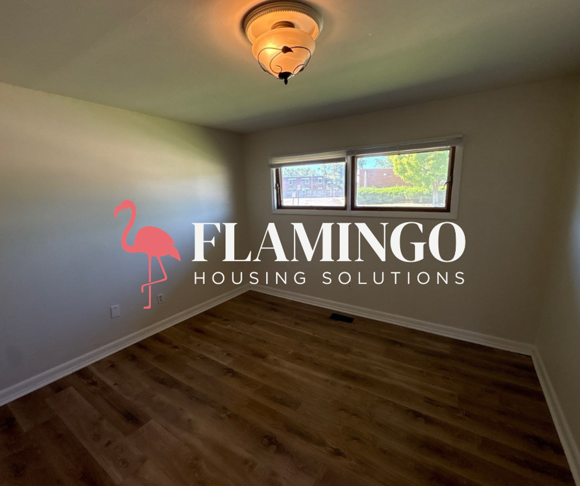 305 E Whittier Ave - Photo 6 of 16