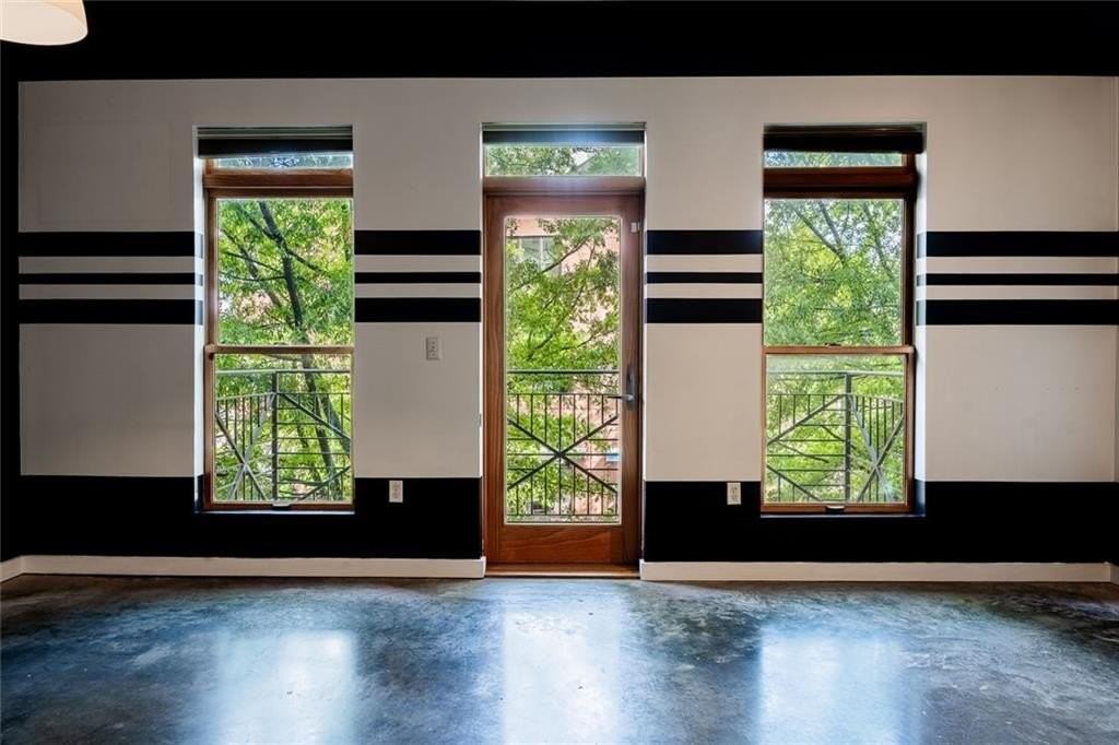 333 Nelson St Sw #201 - Photo 7 of 28