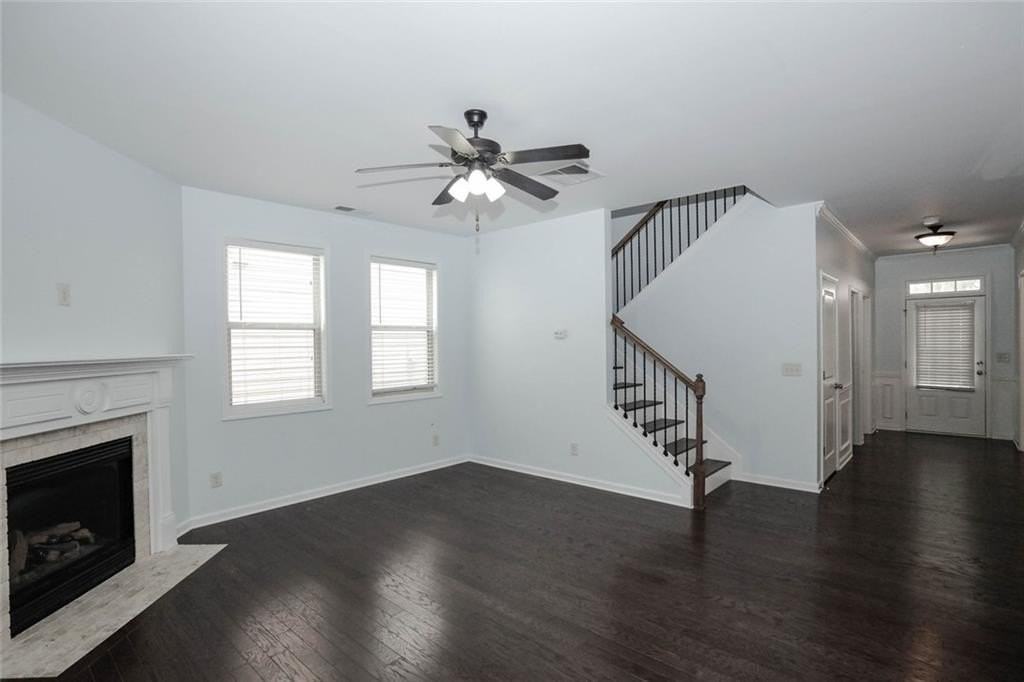 438 Privet Cir - Photo 3 of 49
