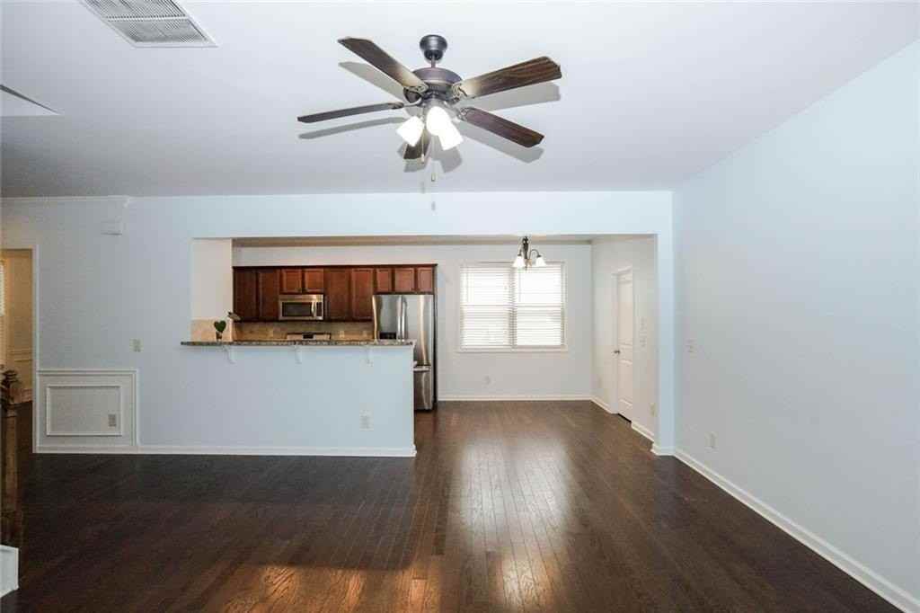 438 Privet Cir - Photo 7 of 49