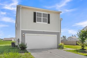 featured image of 424 Pender Woods Dr