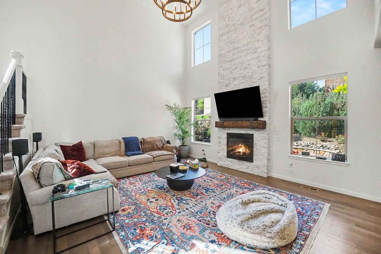 15247 W Auburn Ave - Photo 6 of 24