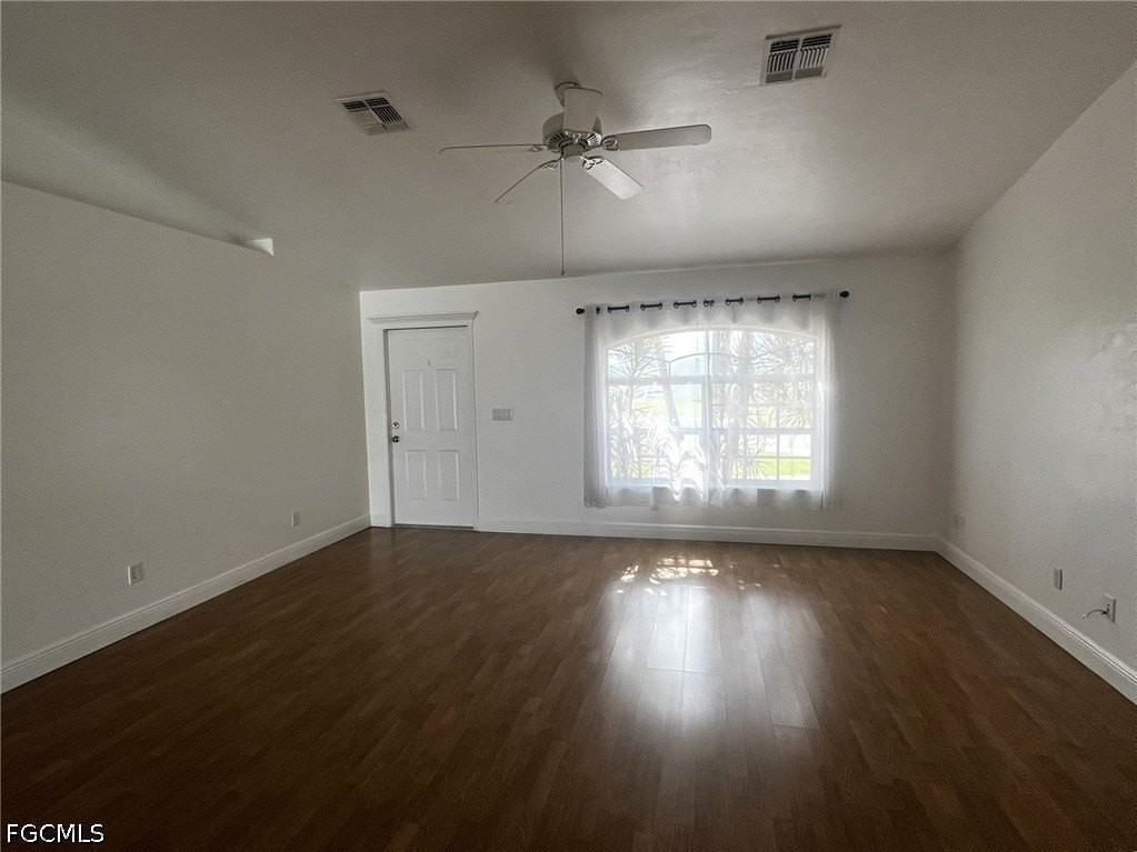 2136 Nw 22nd Pl - Photo 5 of 42