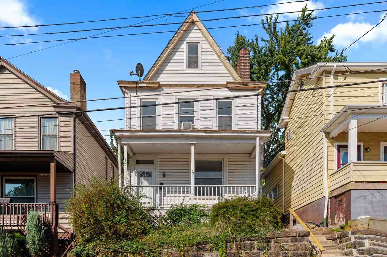 362 Republic St - Photo 2 of 26
