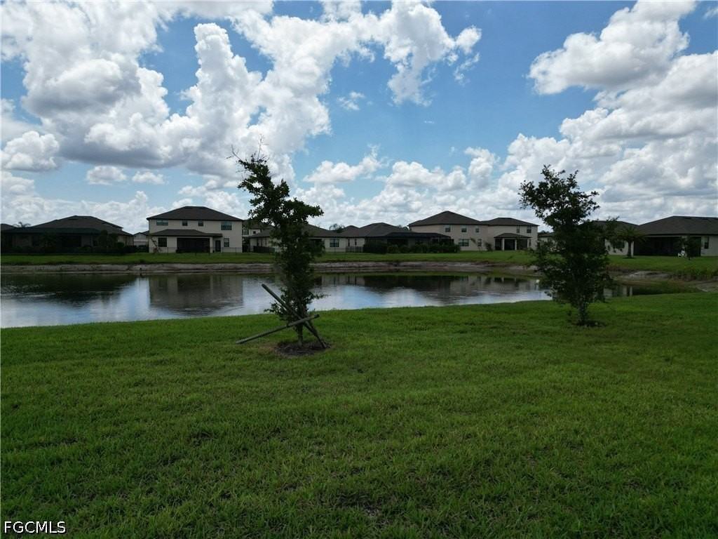 14499 Cantabria Dr - Photo 5 of 36