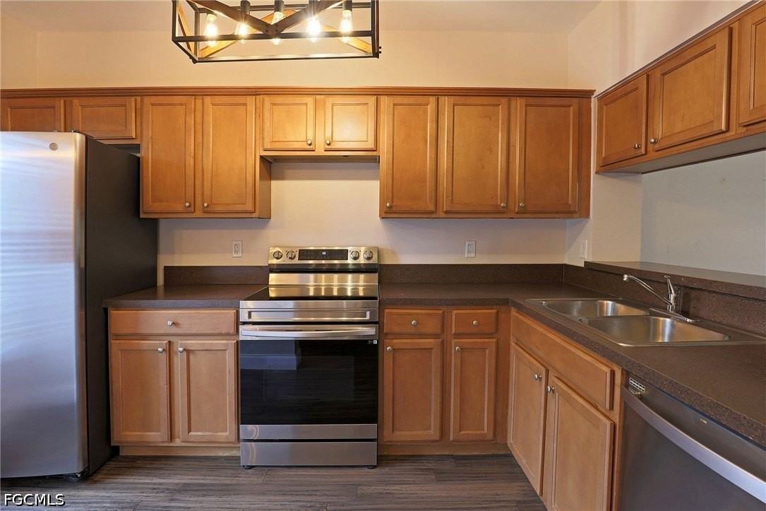 8291 Pacific Beach Dr - Photo 3 of 20