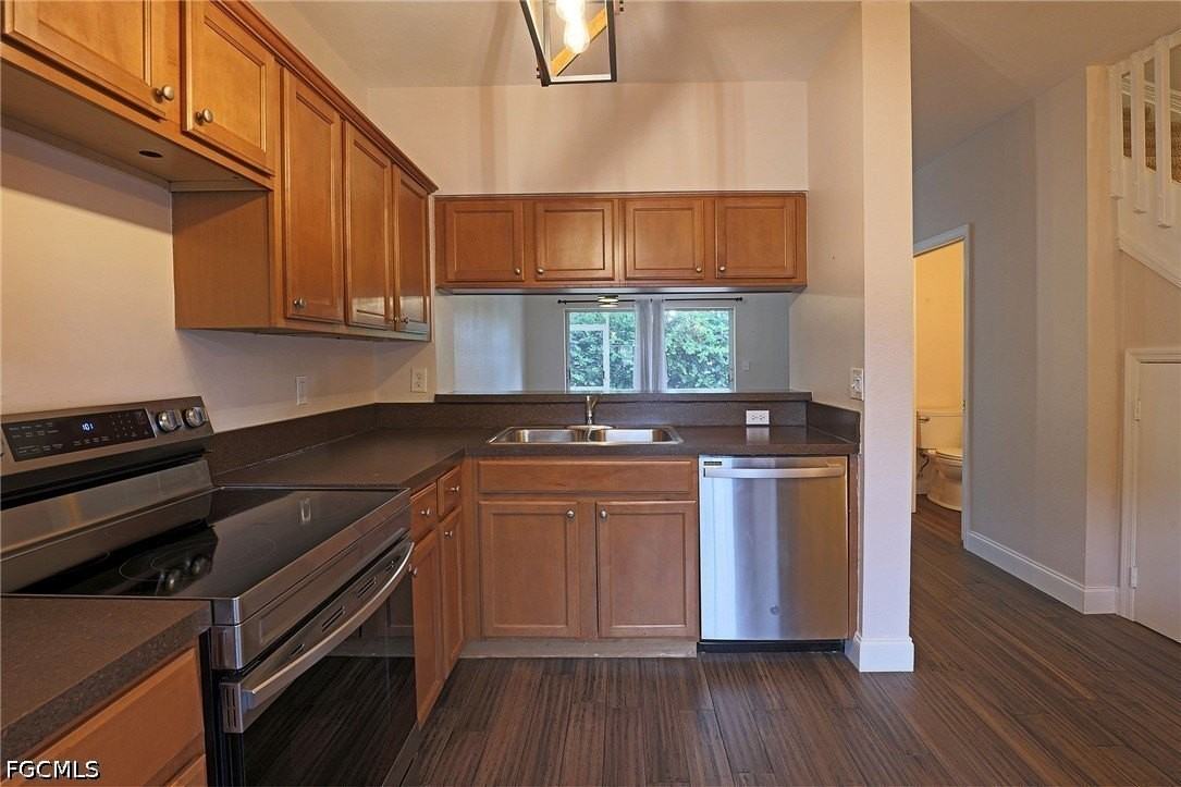 8291 Pacific Beach Dr - Photo 4 of 20