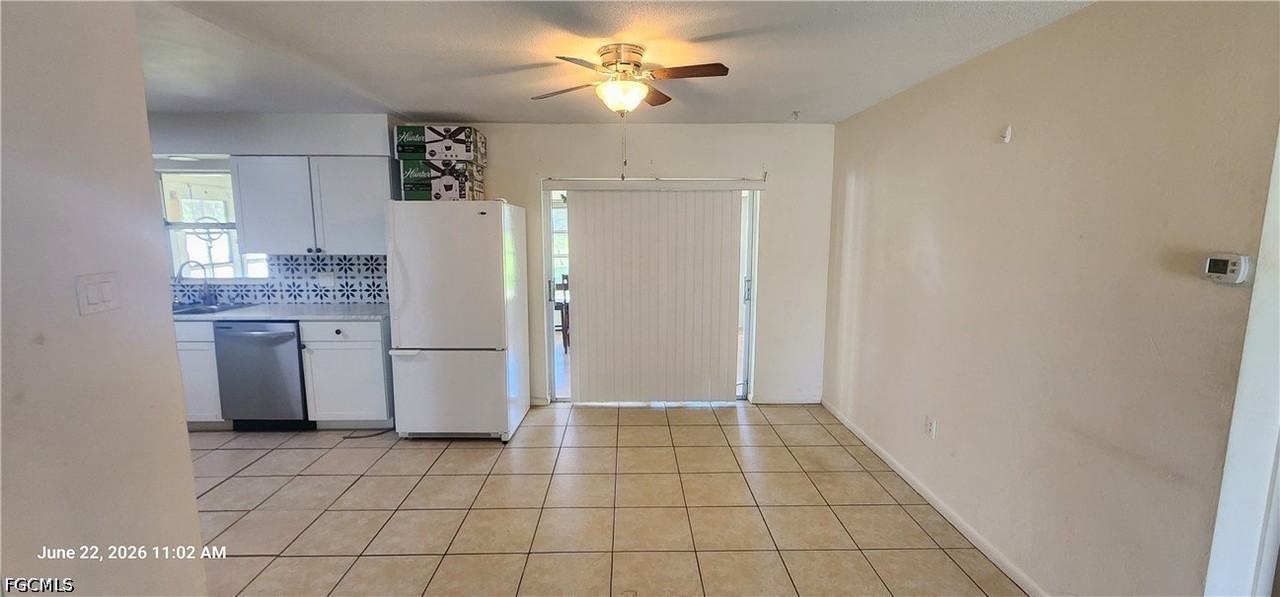 1005 E Jasmine Rd - Photo 3 of 14