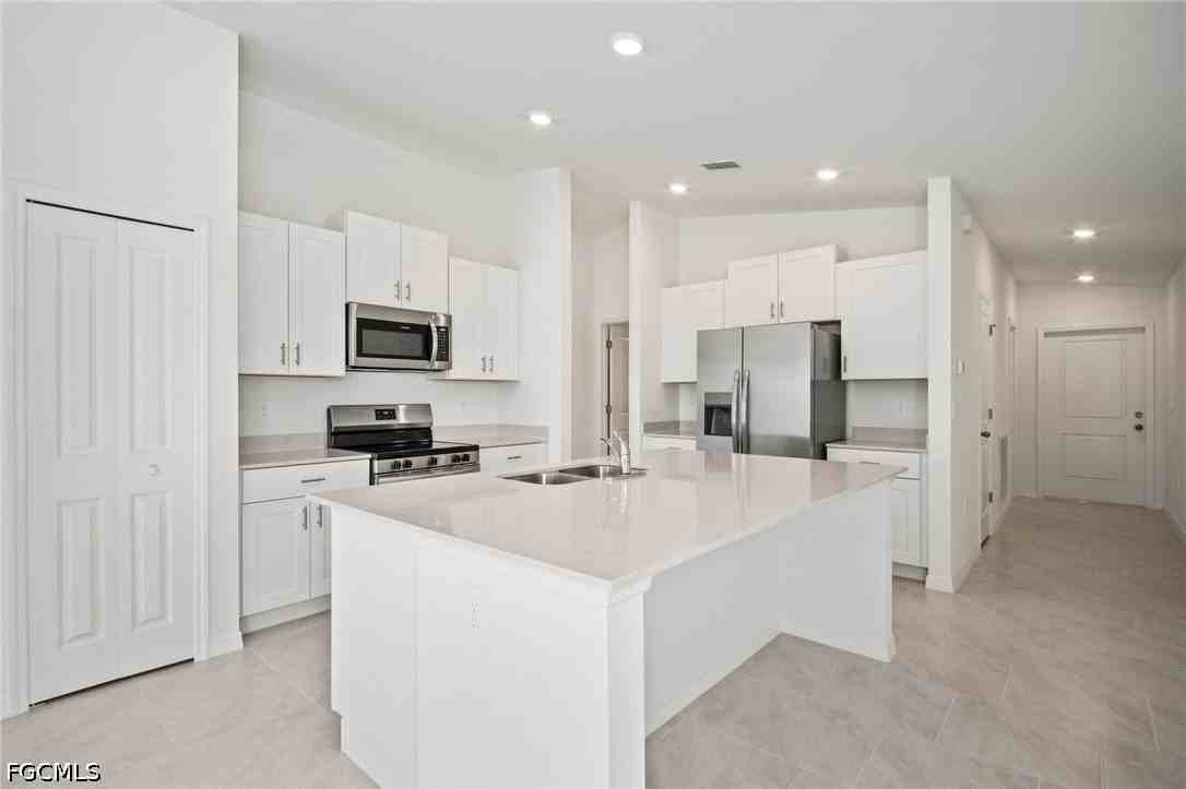 17556 Monte Isola Way - Photo 7 of 32