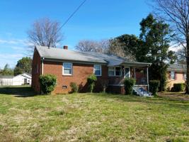 featured image of 2117 Hunter St