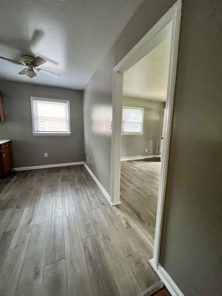 2117 Hunter St - Photo 2 of 4
